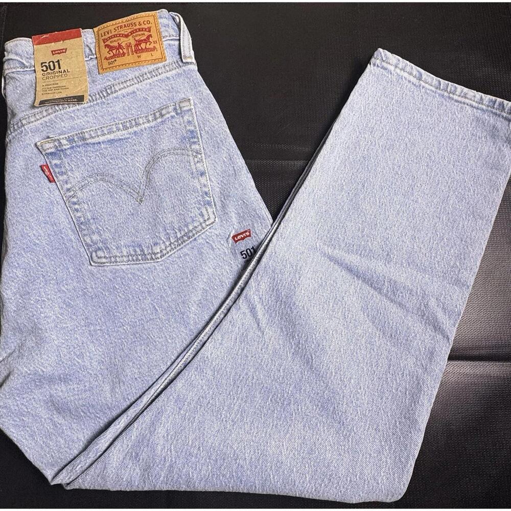 Levi's 501 Woman’s Jeans 32x26 Original Cropped Button Fly Light Blue NWT